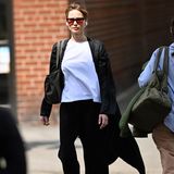 Jennifer Lawrence mit Adiletten.