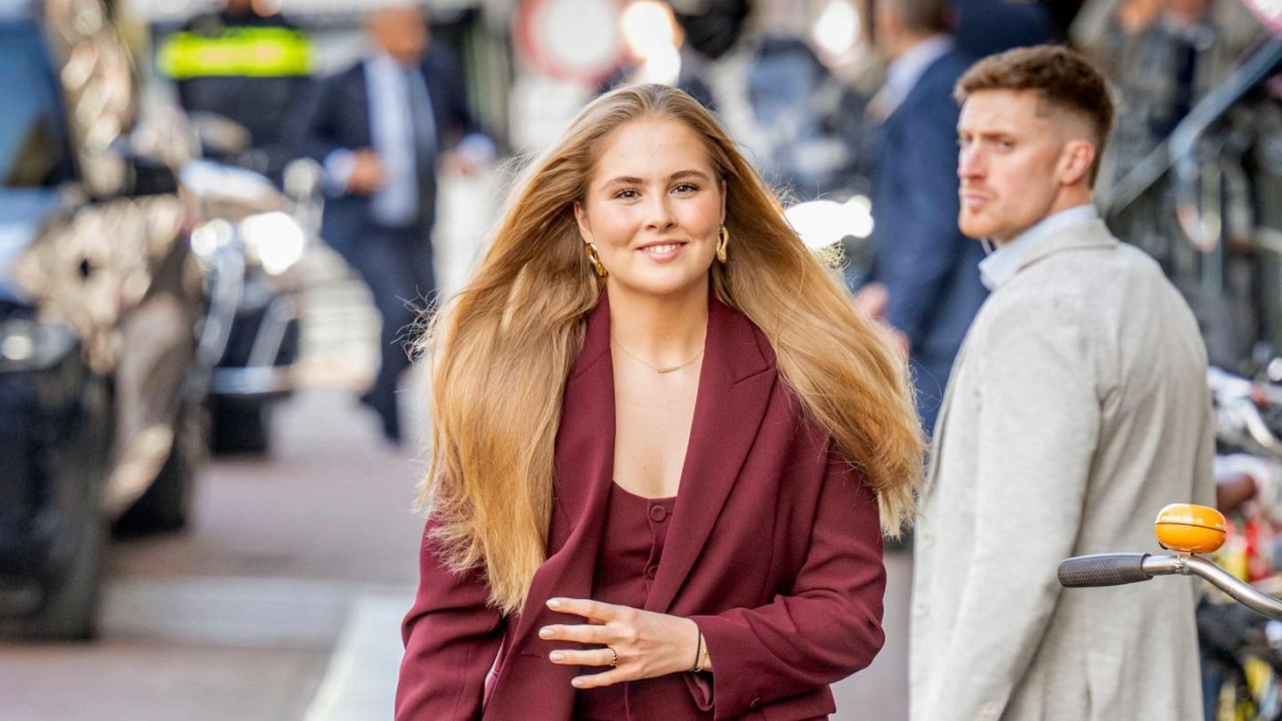 Niederländische Prinzessinnen: Lässiger Look? Dann schauen Sie mal auf Amalias Stilettos!