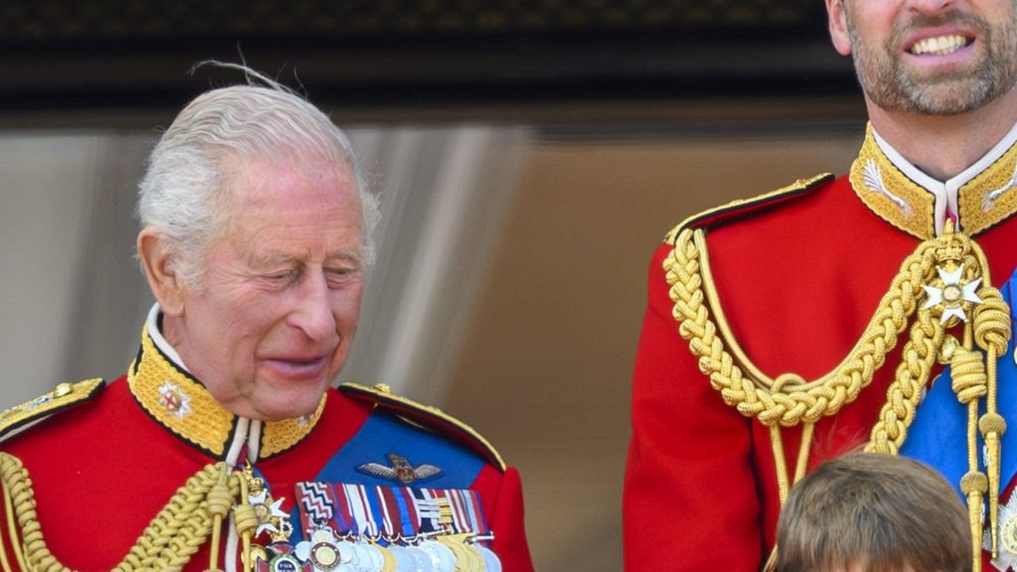 Prinz Louis feiert achten Geburtstag: So nah steht er König Charles