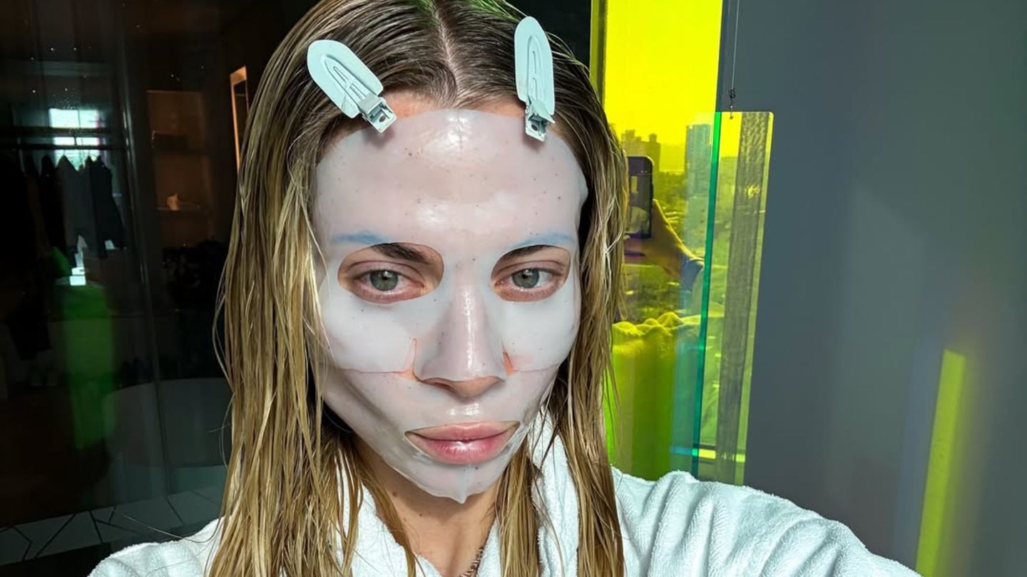 Stars im Beauty-Fieber: "Hab ich mich erschrocken" – Fans erkennen diesen Promi nicht mehr