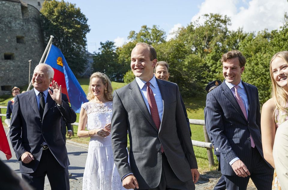 Fürst Hans-Adam, Erbprinzessin Sophie, Prinz Joseph Wenzel, Erbprinz Alois und Prinz Georg von und zu Liechtenstein.