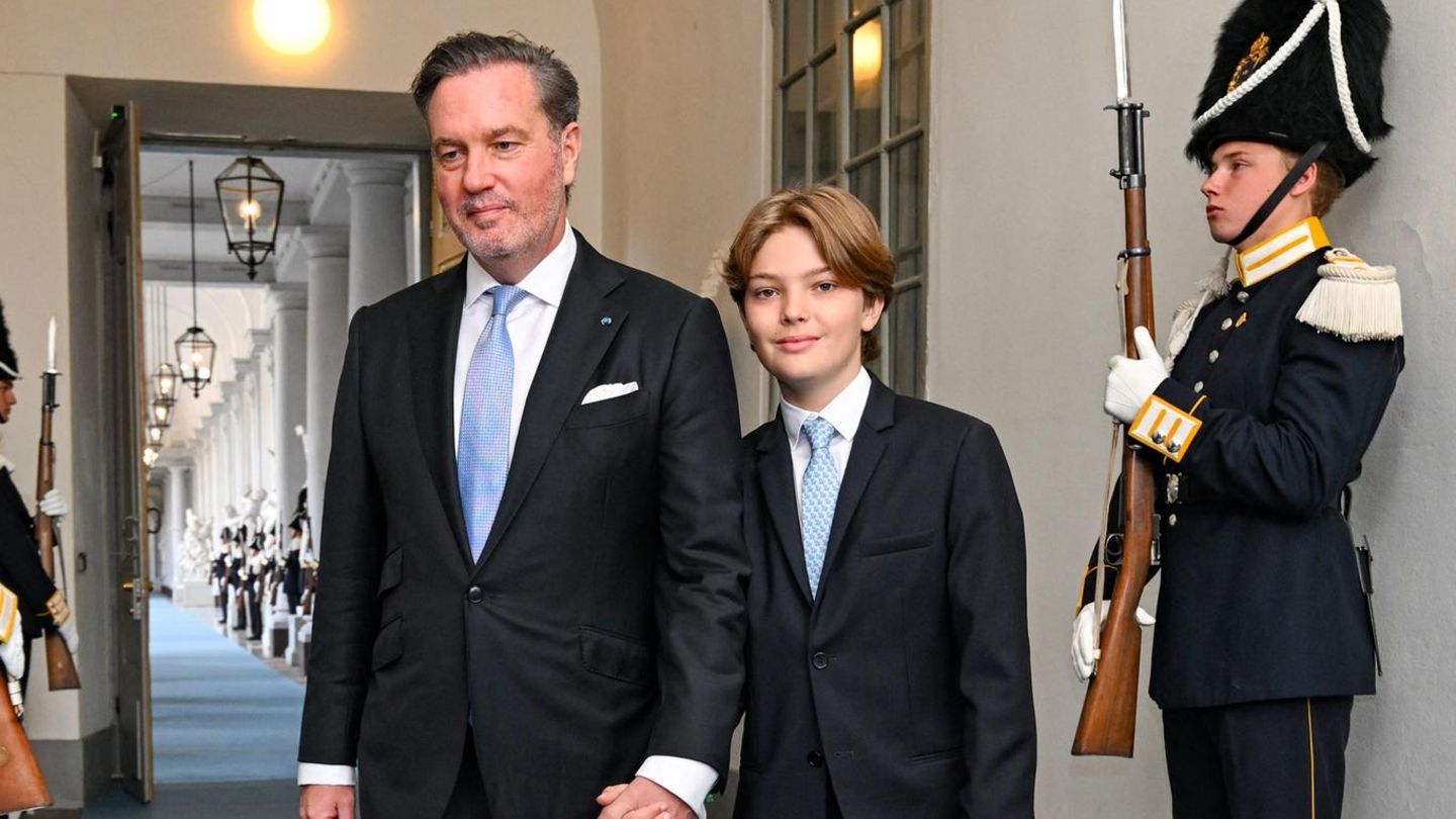 Prinzessin Madeleine + Christopher O'Neill: Er nimmt seinen scheuen Sohn Prinz Nicolas an die Hand