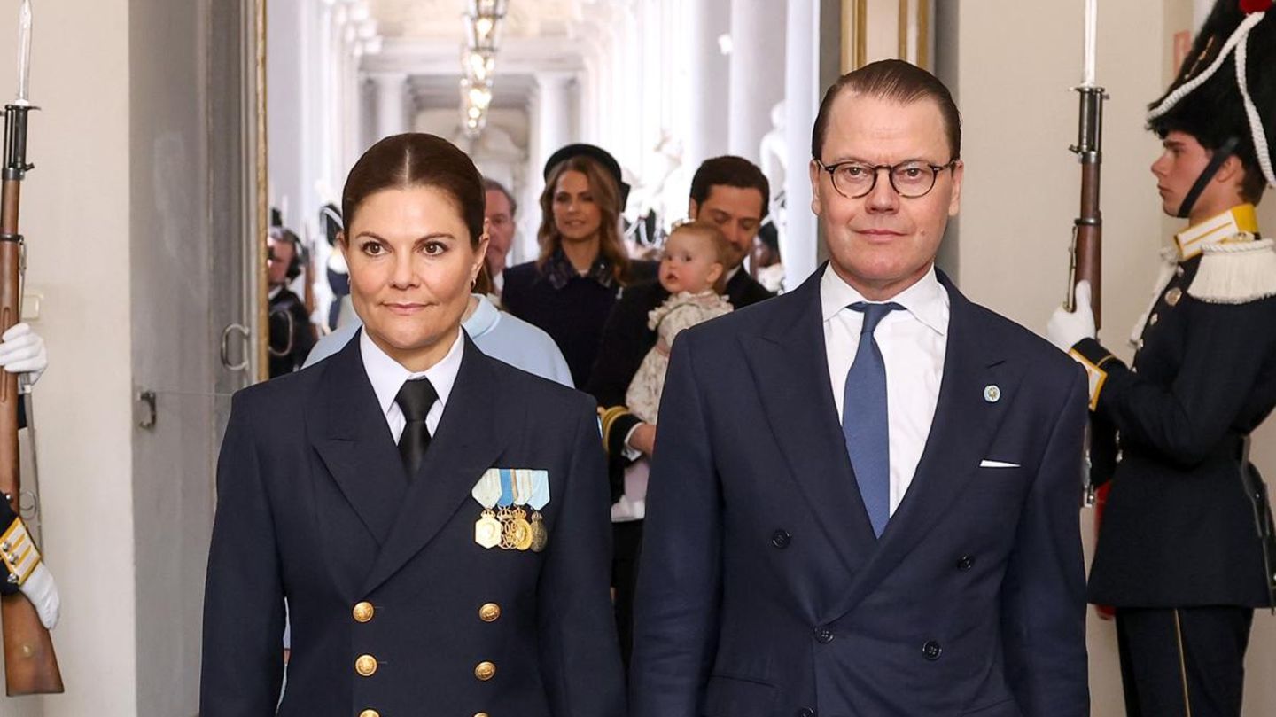 Prinz Daniel: Deshalb sind Prinz Daniels Eltern nicht zu Carl Gustafs 80. Geburtstag eingeladen