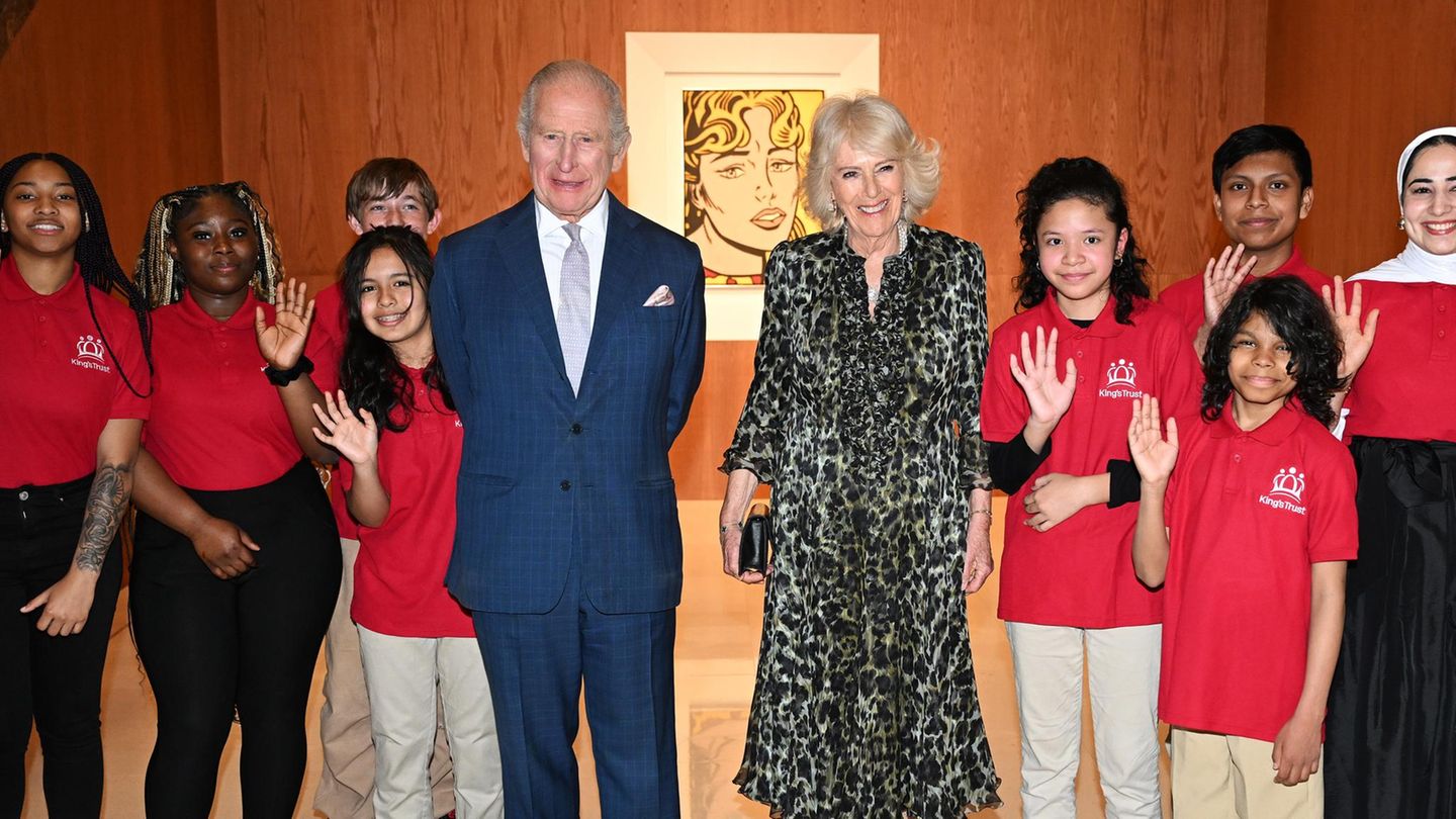 Royale Fashion-Looks: Im Leo-Print-Look wird sie zur echten Fashion-Queen