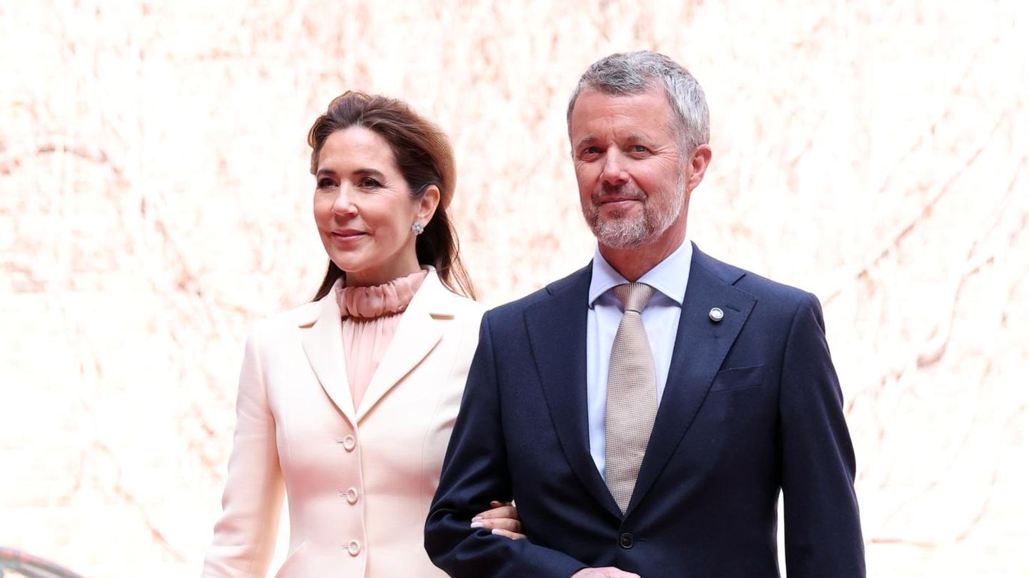 König Carl Gustaf : 3 besondere Details, die bei den Auftritten von Mary + Co auffallen