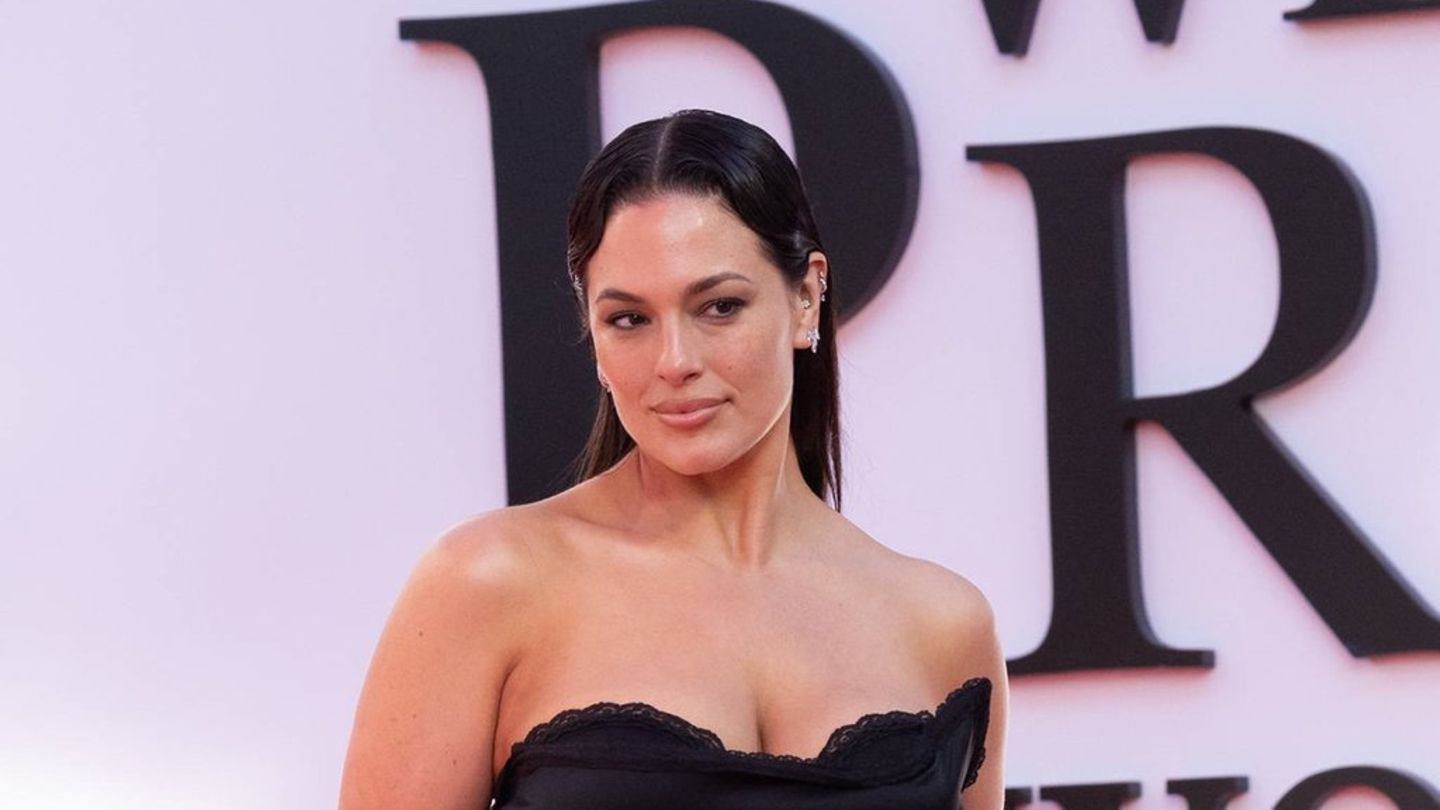 Ashley Graham: Sie wütet gegen Abnehmspritzen-Hype