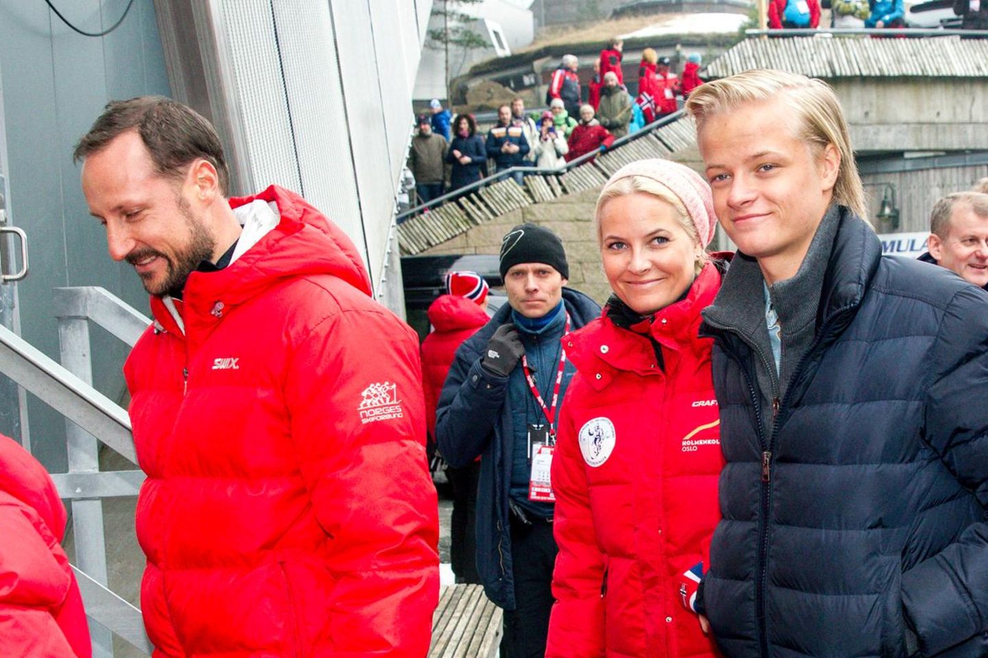 Prinzessin Mette-Marit und Haakon holen Marius Borg Høiby nach Hause | GALA.de
