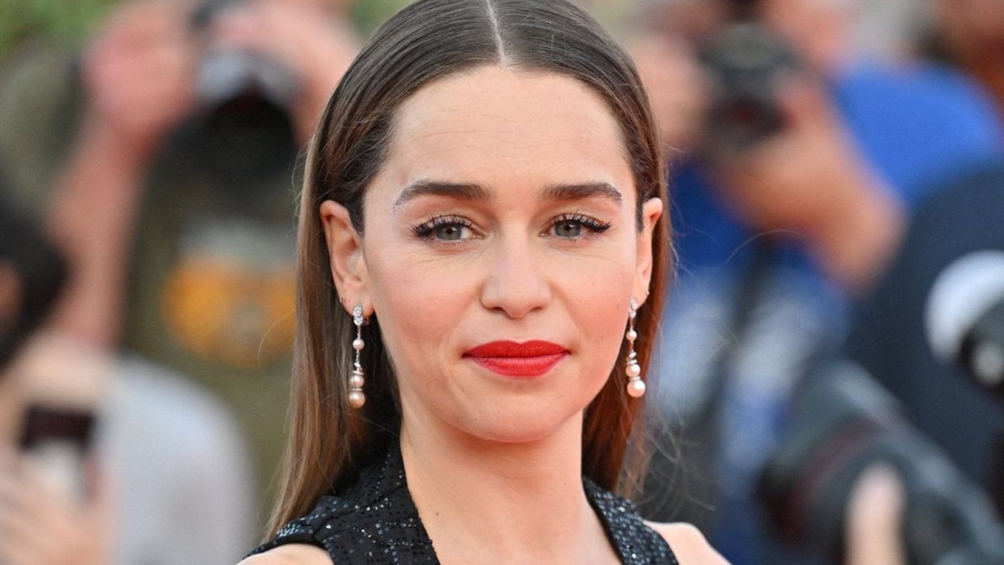 Emilia Clarke: "Ich war überzeugt, sterben zu müssen"
