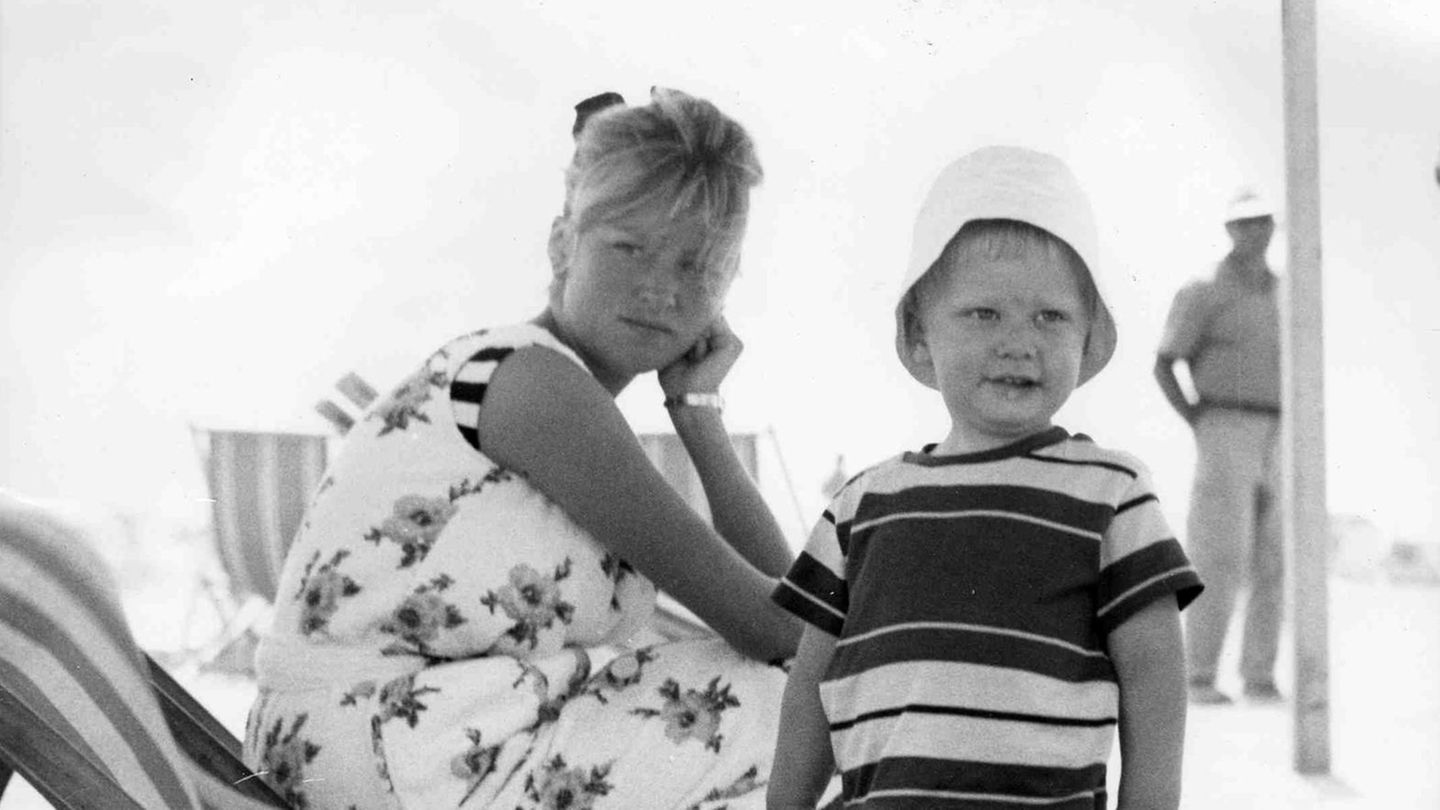 König Carl Gustaf + Co: Die schönsten royalen Urlaubsbilder aus der Vergangenheit