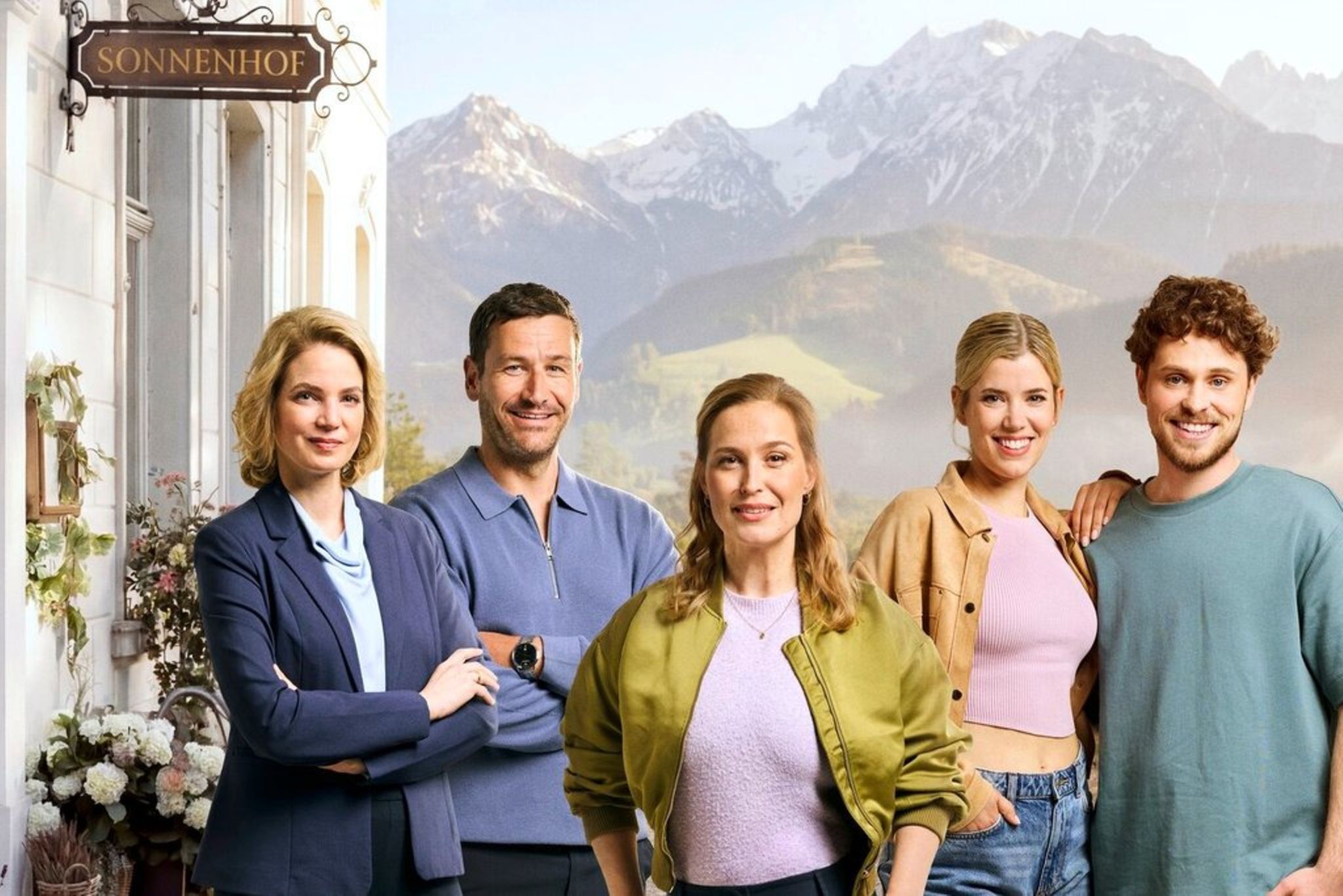 Ableger zur "Landarztpraxis": Dann startet "Team Sonnenhof" in Sat.1 |  GALA.de