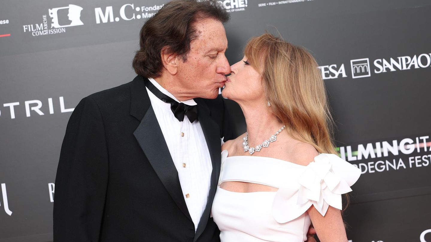 jane-seymour-jane-seymour-enth-llt-chaotische-verlobung-mit-ihrem-notarzt