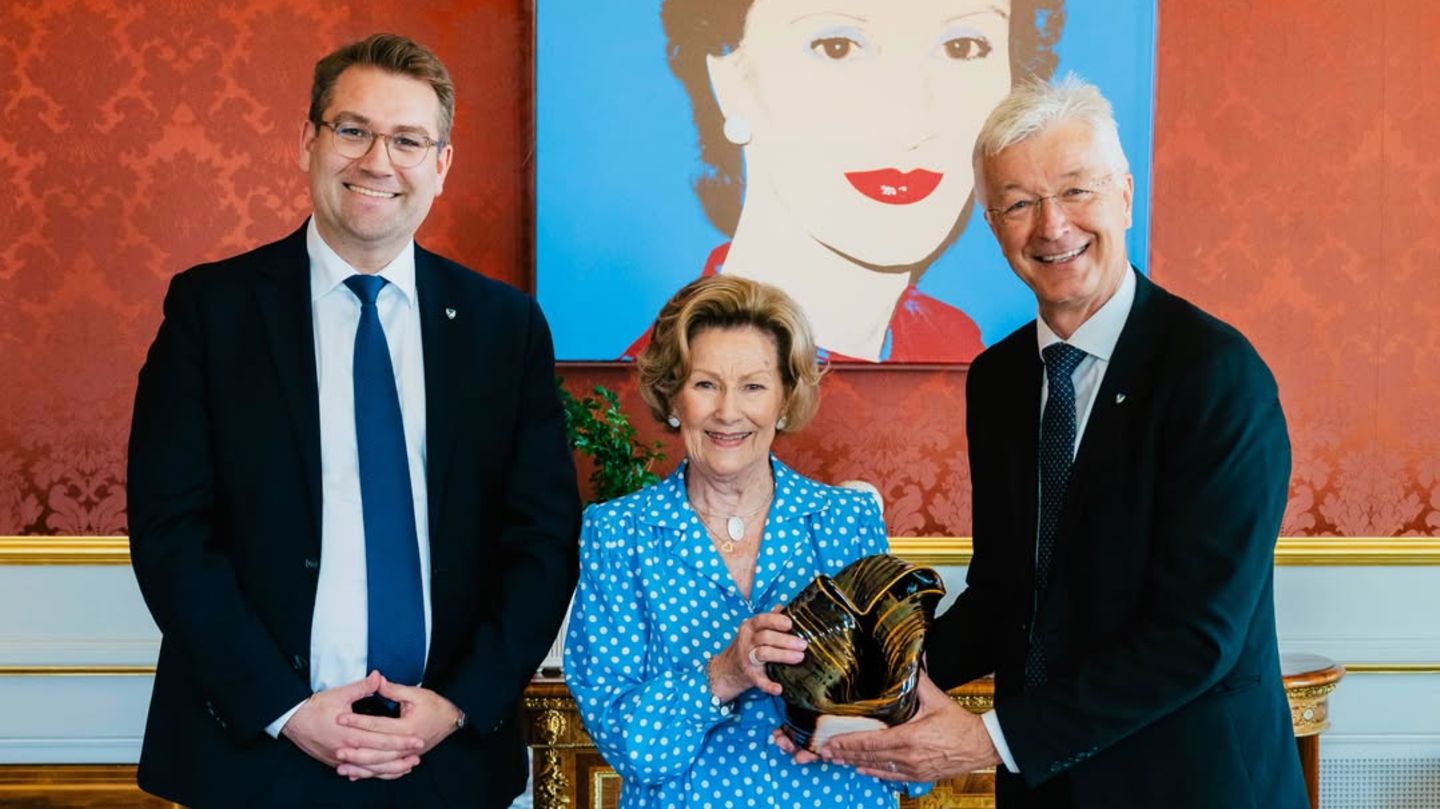 Royaler Terminkalender 2026: Königin Sonja meistert ersten Auftritt nach Mette-Marits OP