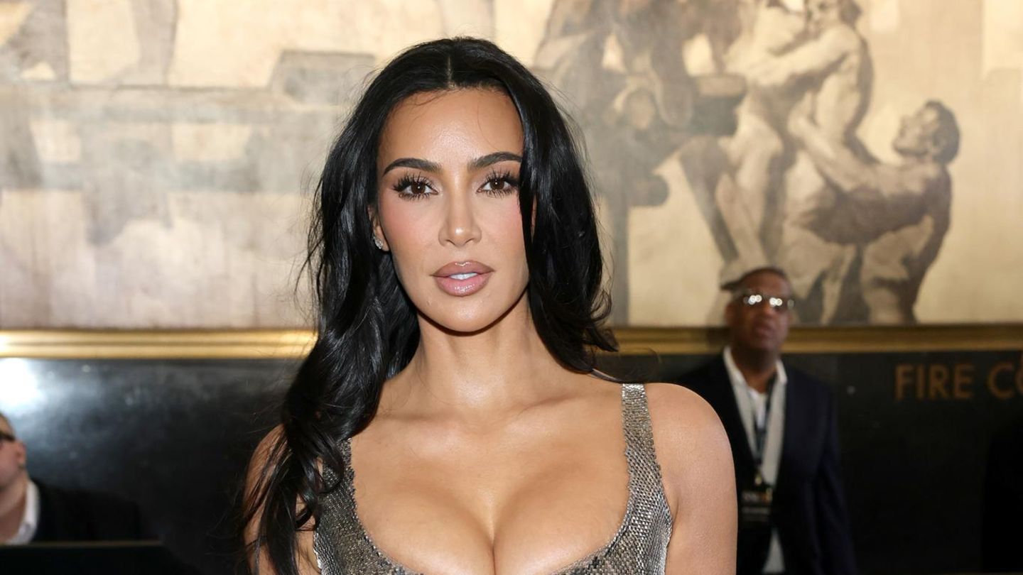 Vorher-Nachher-Fotos: Unglaubliche Marilyn-Monroe-Verwandlung macht Kim Kardashian fast unkenntlich