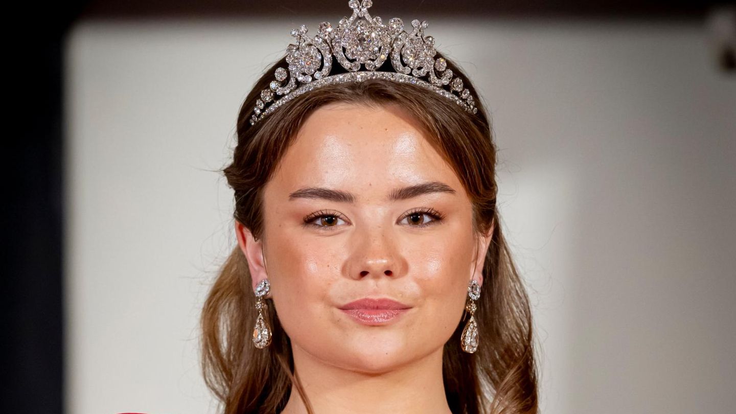 3 Wow-Looks in 3 Tagen: Prinzessin Ariane läutet eine neue Stil-Ära ein
