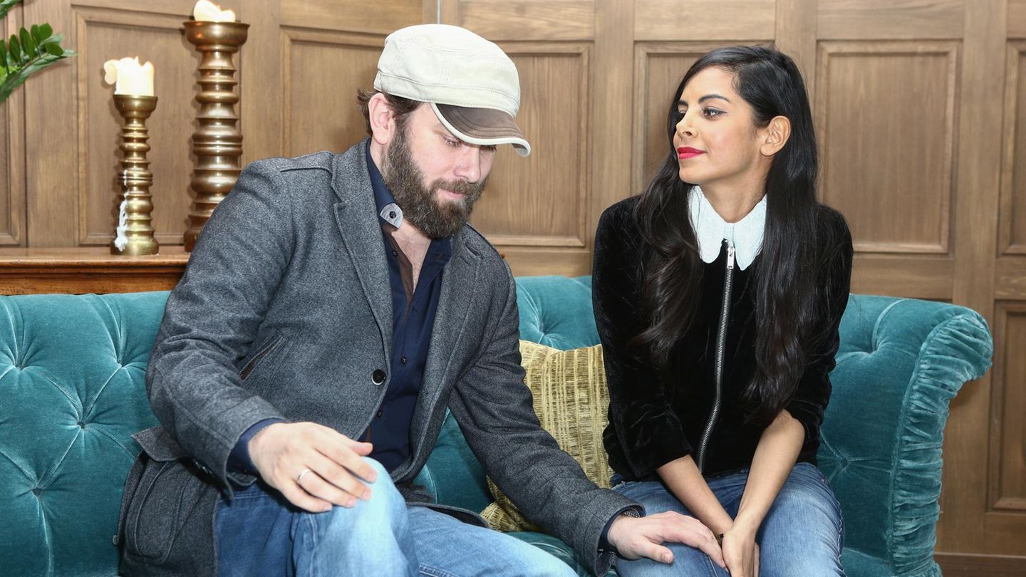 Collien-Fernandes-ber-Christian-Ulmen-Wenn-ich-ein-Bild-von-ihm-sehe-muss-ich-seine-Augen-zudecken-