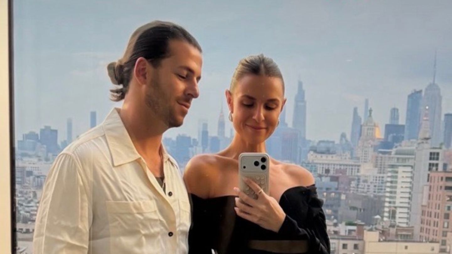 Laura Wontorra: Laura Wontorra zeigt sich in New York ganz nah mit Riccardo Basile