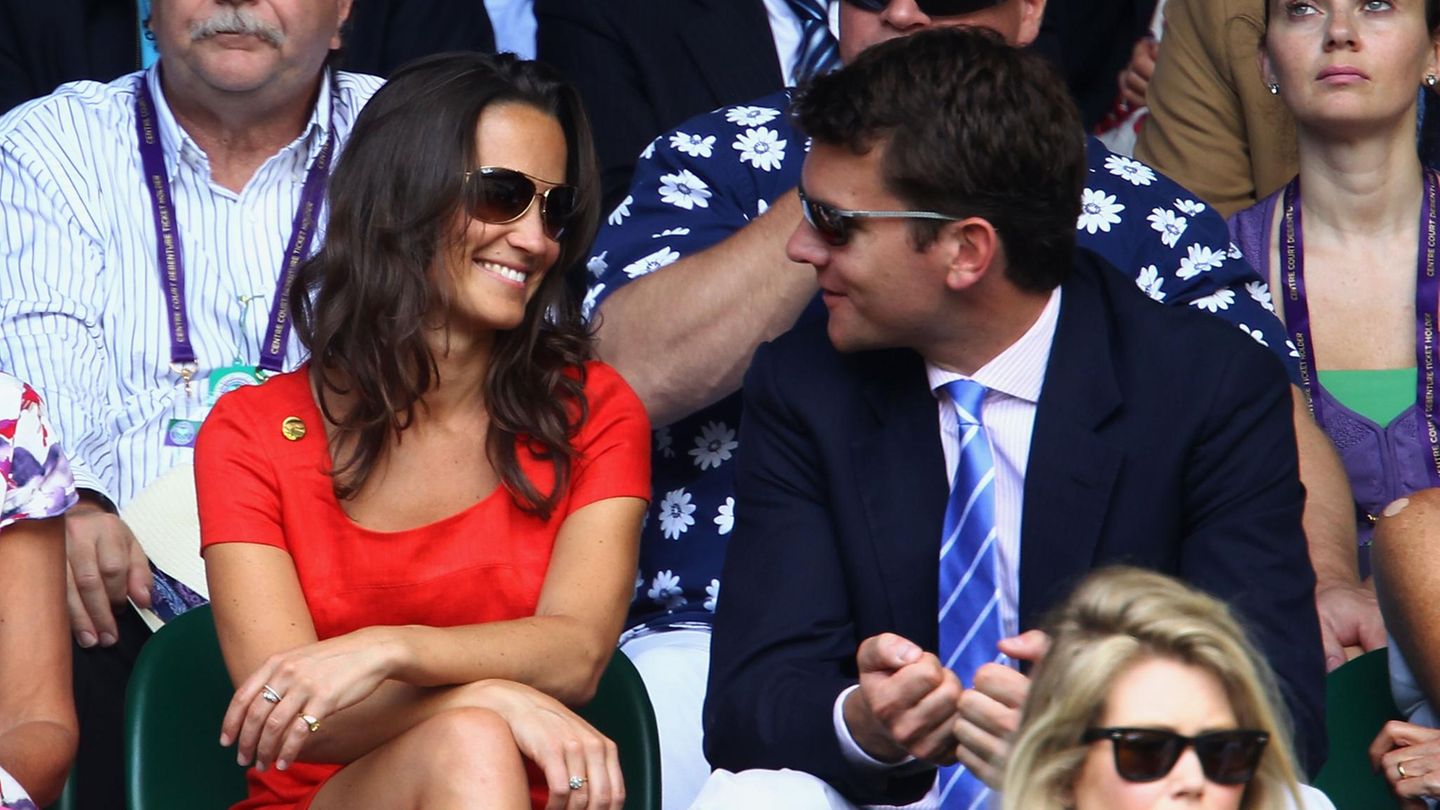 Pippa-Middleton-Der-rote-Minikleid-Schock-in-Wimbledon