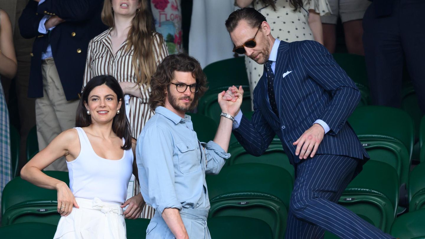 Wimbledon-2026-Treffen-sich-zwei-Gentlemen-auf-der-VIP-Trib-ne-