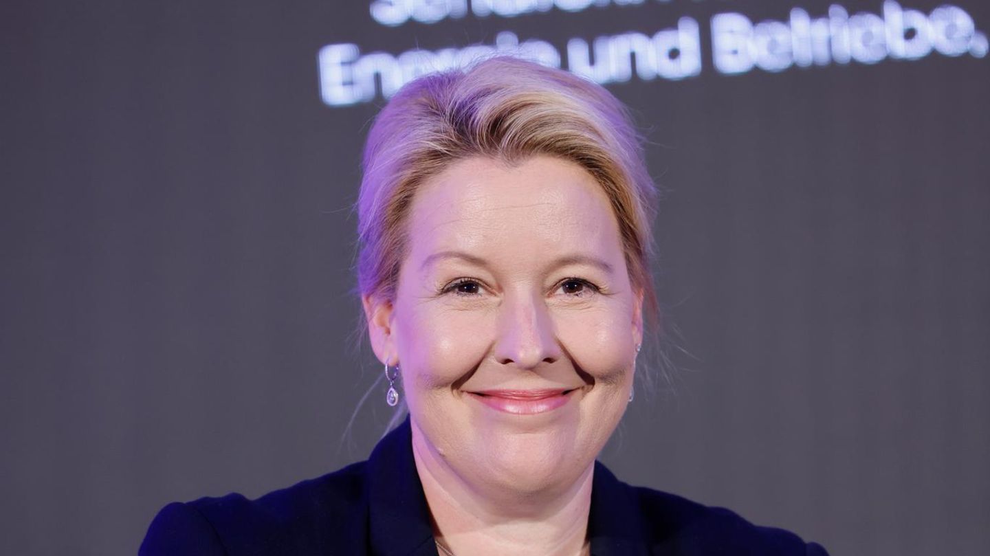 Stars-im-Beautywandel-Franziska-Giffey-sorgt-mit-Throwback-f-r-Serien-Nostalgie