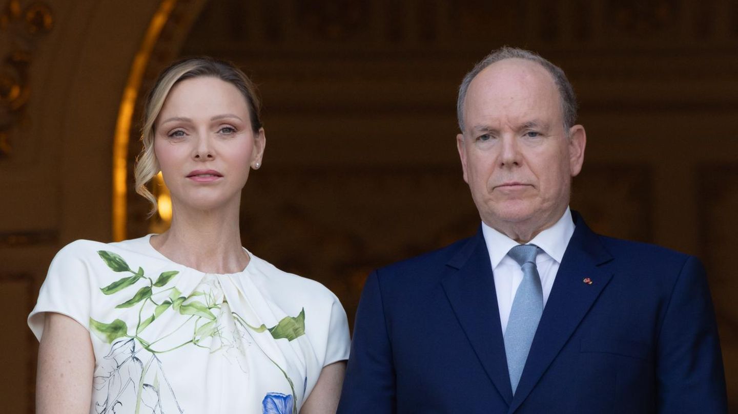 Fürstin Charlène + Fürst Albert: Charlène und Albert brechen für wichtige Mission in Richtung Grönland auf
