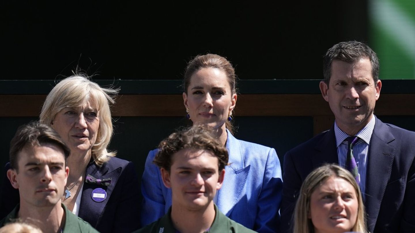In Wimbledon: Kate freut sich über großzügige Spenden
