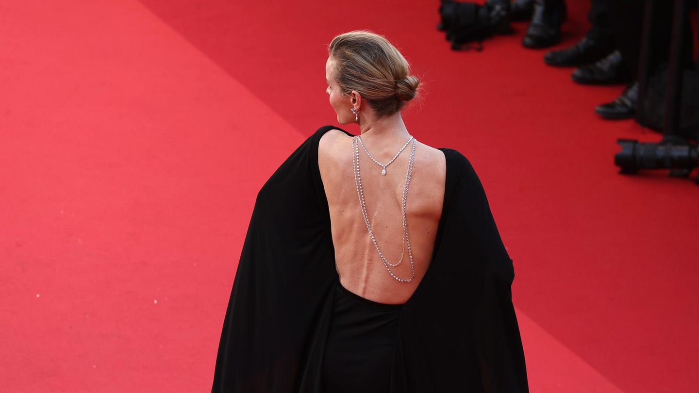 Eva-Herzigov-Erste-Fotos-Schauspielerin-hat-berraschend-geheiratet