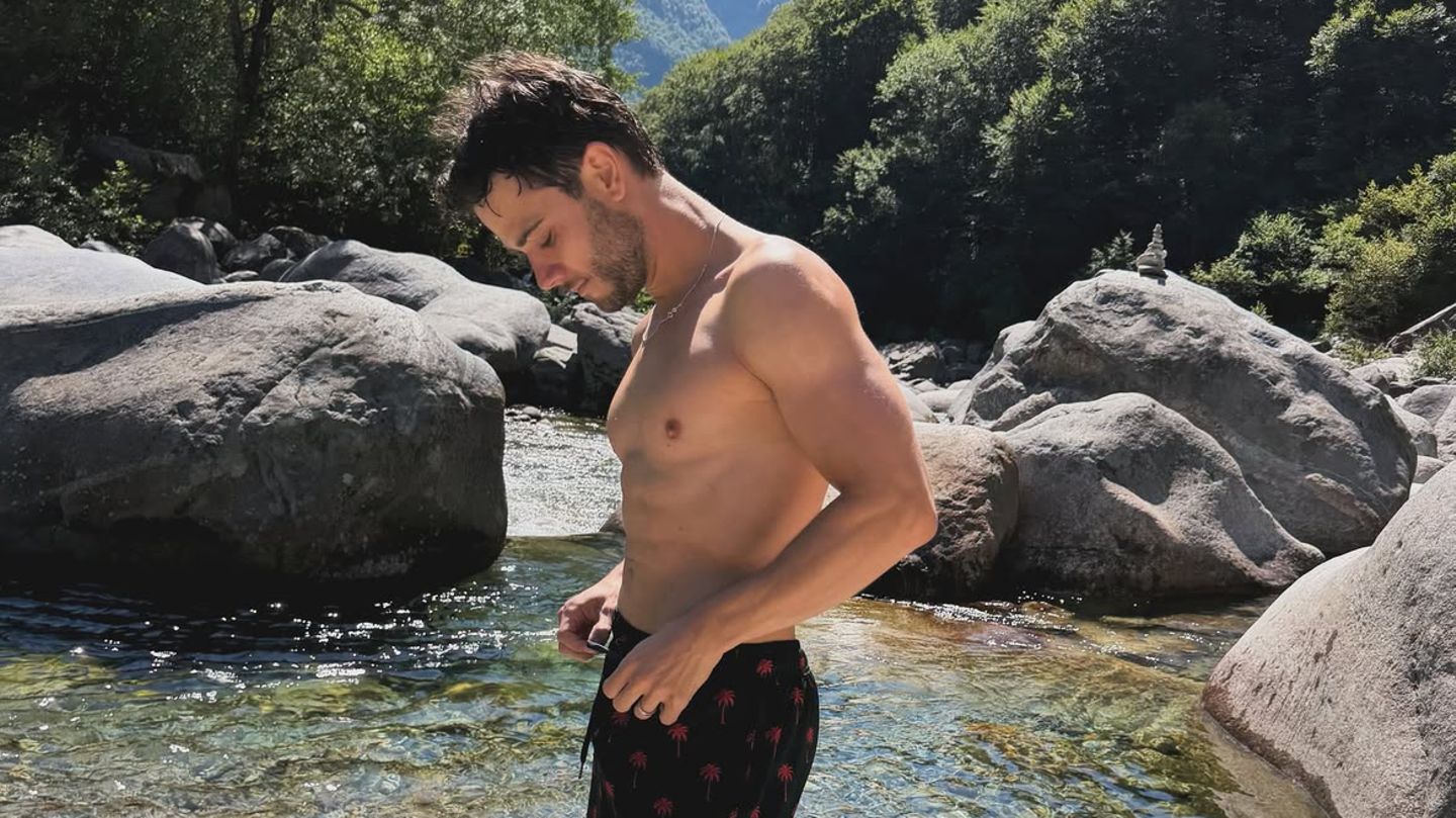 Fitness: Nicht nur mit seinen stählernen Muskeln bringt er die Fans zum Schwärmen