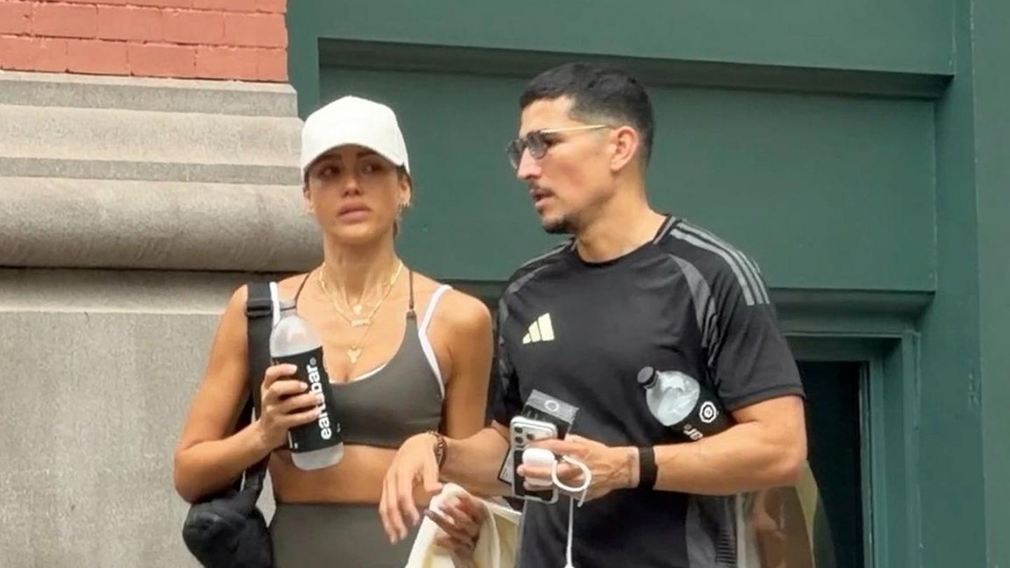 Jessica Alba und Danny Ramirez: Sportlicher Auftritt in New York