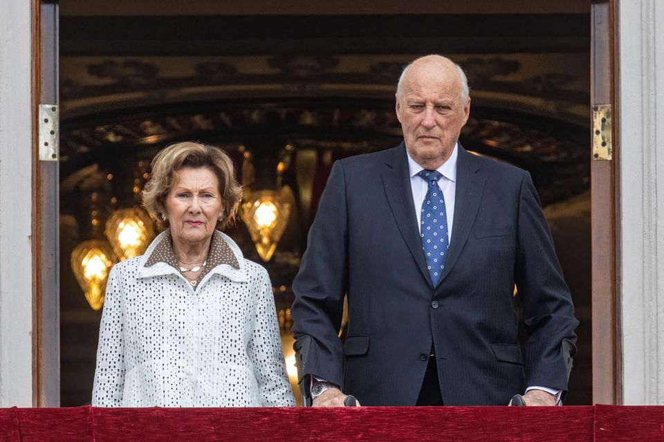 K nigin Sonja K nig Harald Sie Trauern Um Einen Ihrer Engsten K nigin Sonja K nig Harald Sie Trauern Um Einen Ihrer Engsten
