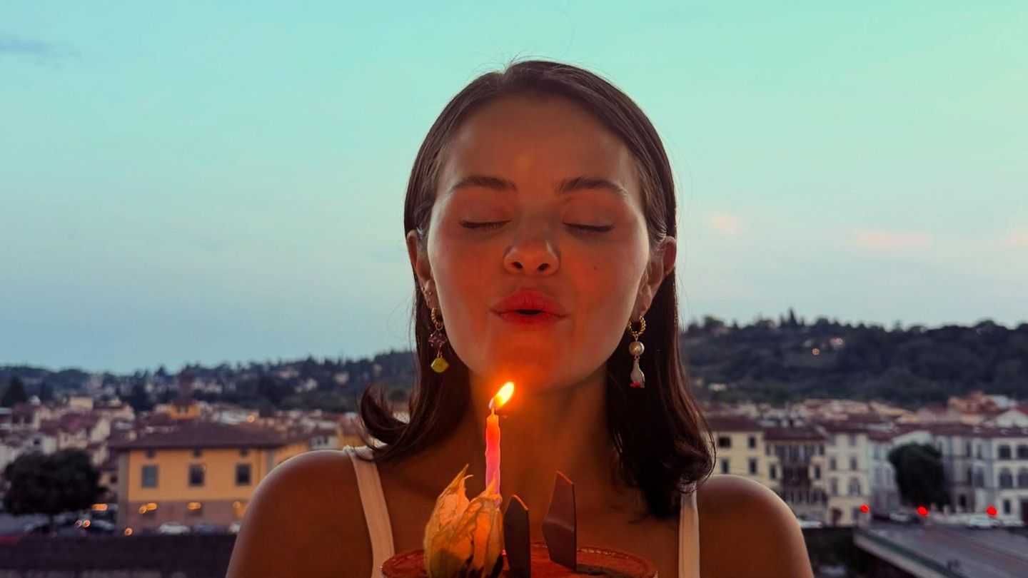 Promis in Partylaune: Mit ganz viel Amore feiert sie ihren Geburtstag in Italien