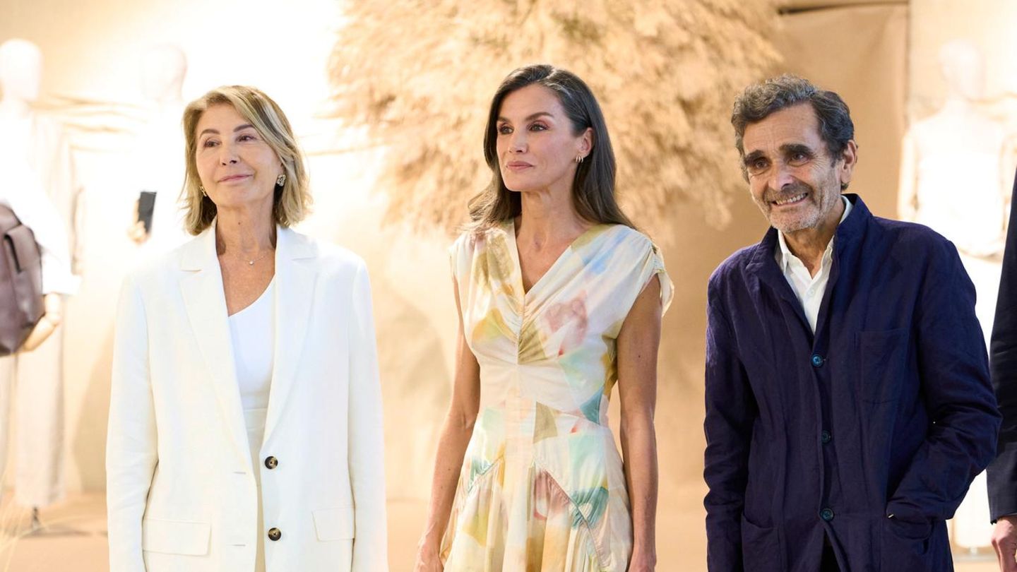 K-nigin-Letizia-Mit-raffiniertem-Modetrick-kurbelt-sie-die-spanische-Wirtschaft-an