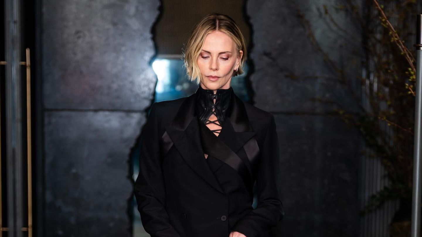 Accessoires-mit-Glam-Faktor-Das-ist-die-neue-It-Bag-der-Stars