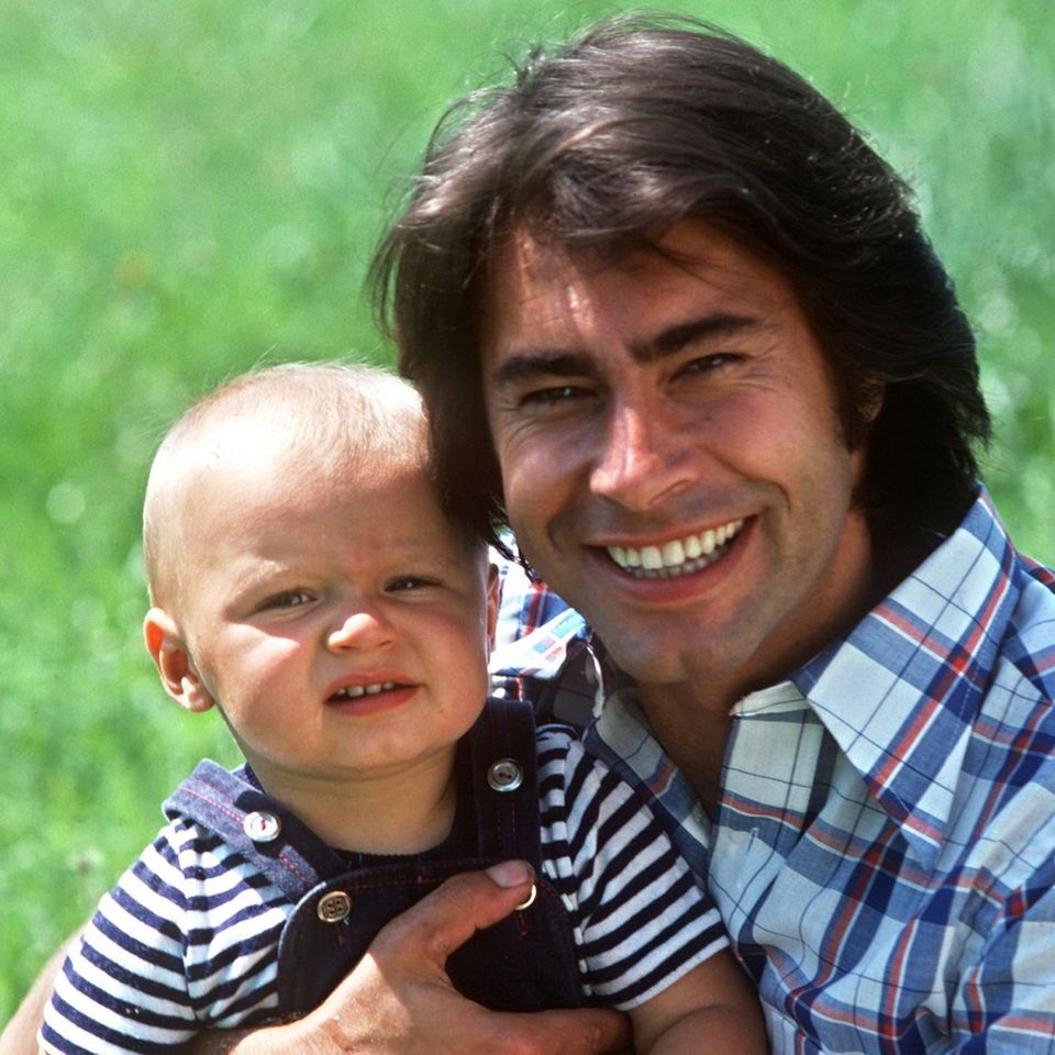 Roy Locklear Heather Locklear nimmt mit Lorenzo Lamas an Tochter Avas Hochzeit teil ...
