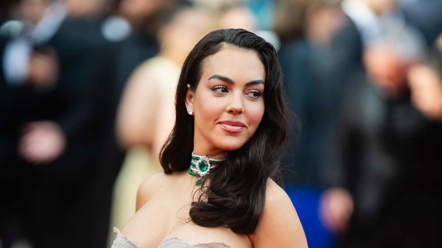 Georgina Rodríguez: Georgina Rodríguez setzt auf 50 Millionen Dollar Hochzeitsschmuck