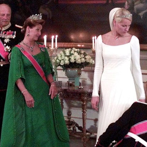 Königin Sonja und Prinzessin Mette-Marit bei deren Hochzeit