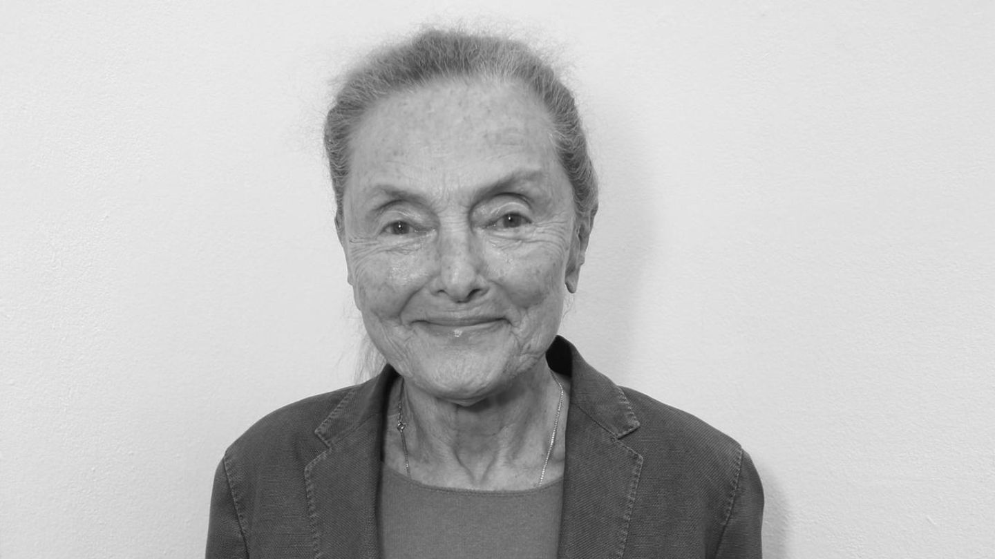 erni-mangold-sterreichische-schauspiellegende-stirbt-mit-99