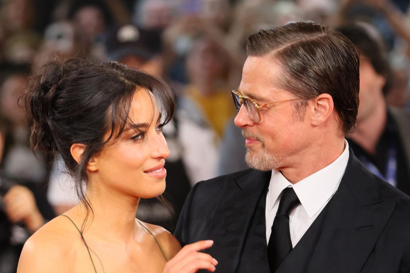 Ines Dse Ramon Brad Pitt + Ines de Ramon: Liebesblick in San Sebastián sind nicht das ...