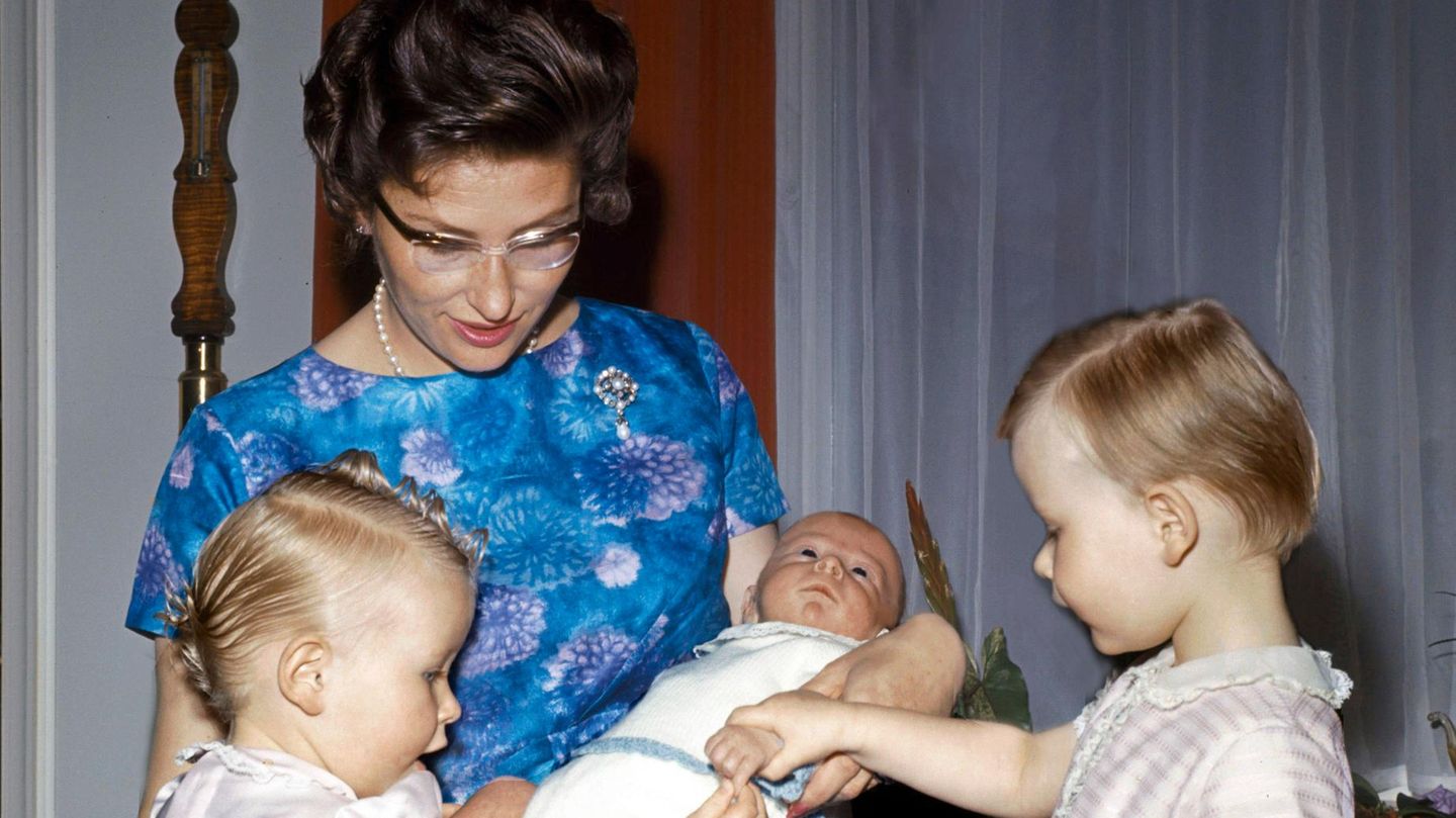 "Parkte" ihr Kind in der Garage: Als fünffache Mutter stand Prinzessin Astrid vor großer Herausforderung
