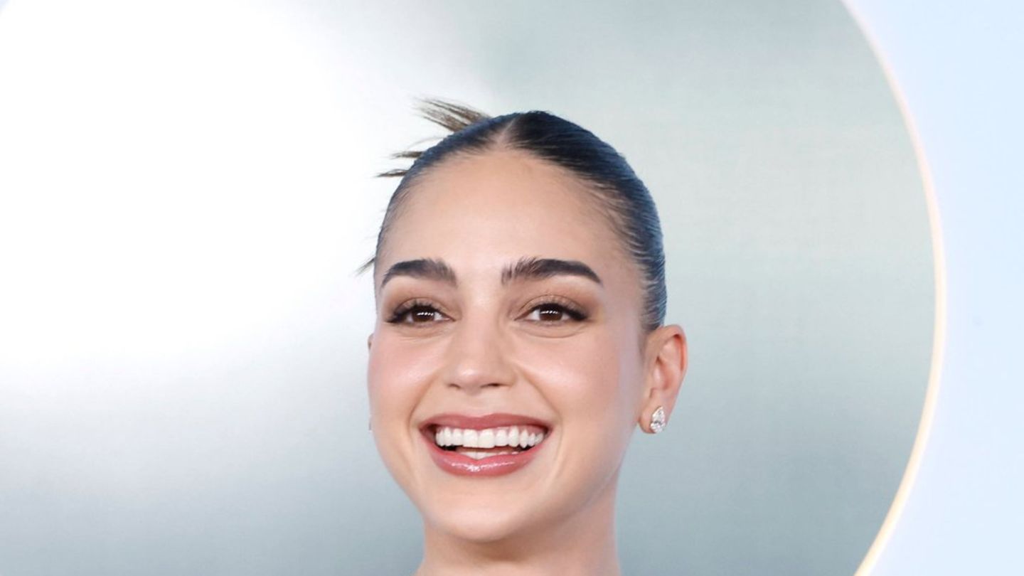 Melissa Barrera at a public event
